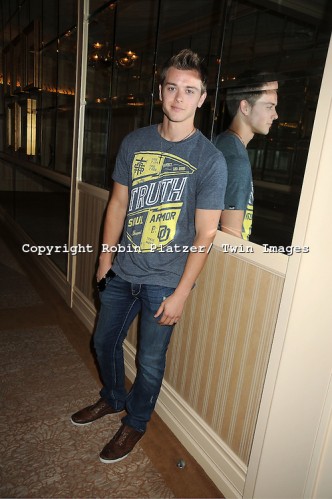 Chad Duell Fotoğrafı