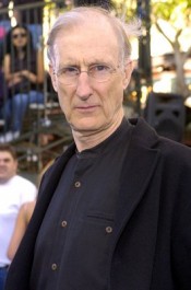 James Cromwell Fotoğrafı