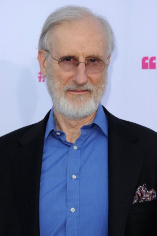 James Cromwell Fotoğrafı