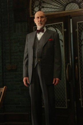James Cromwell Fotoğrafı