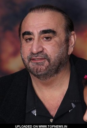 Ken Davitian Fotoğrafları 34