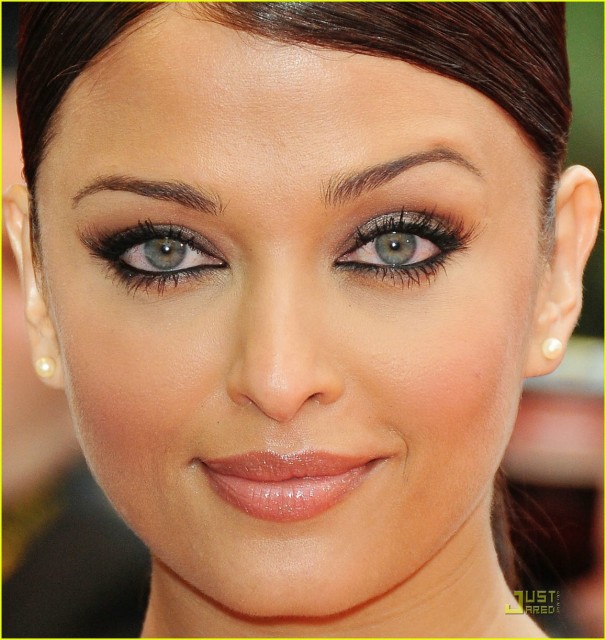 Aishwarya Rai Bachchan Fotoğrafları 494