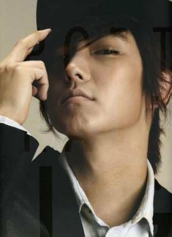 Lee Jun-ki Fotoğrafı