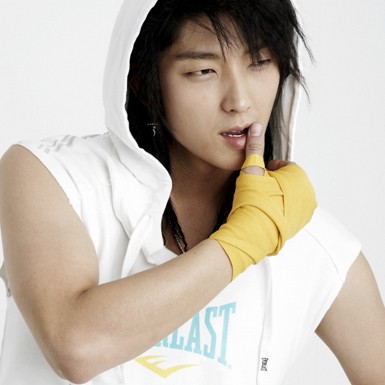 Lee Jun-ki Fotoğrafı