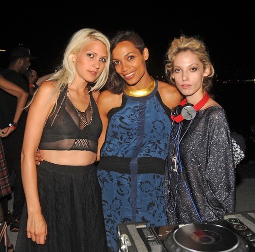 Rosario Dawson Fotoğrafı