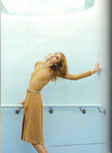 Antonia Campbell-Hughes Fotoğrafı