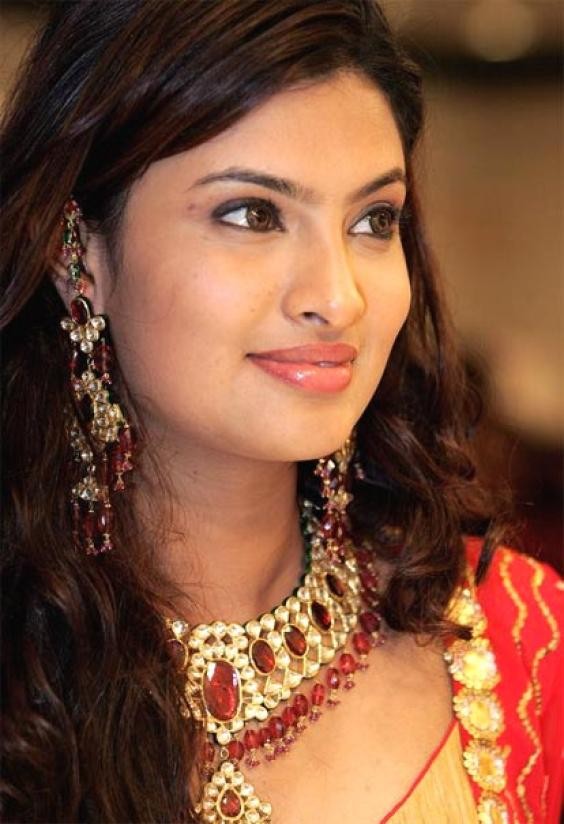 Sayali Bhagat Fotoğrafları 2