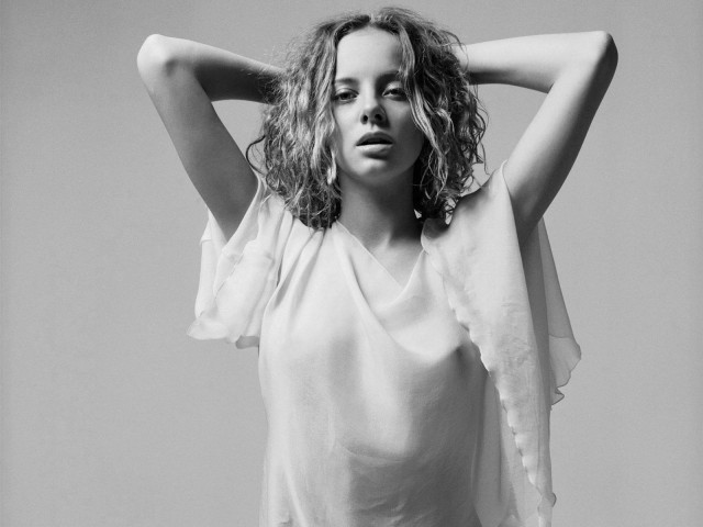 Bijou Phillips Fotoğrafları 4