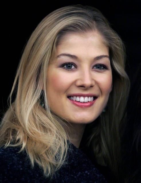 Rosamund Pike Fotoğrafları 70