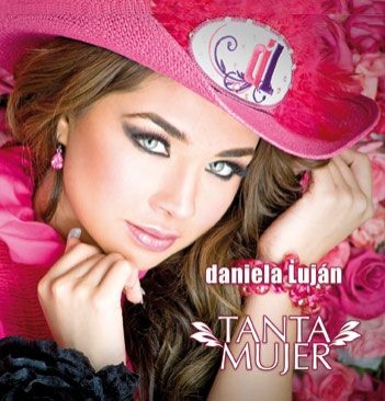 Daniela Lujan Fotoğrafı