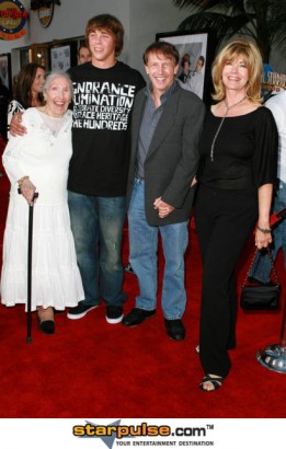 Dennis Dugan Fotoğrafı