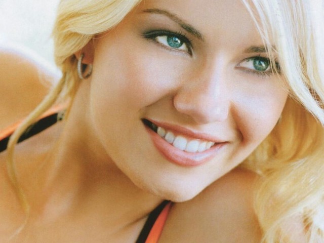 Elisha Cuthbert Fotoğrafları 259