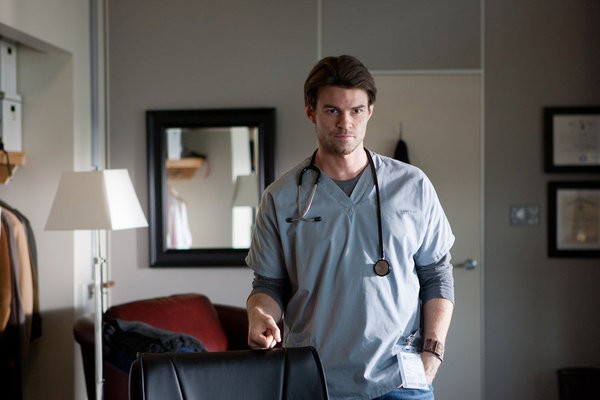 Daniel Gillies Fotoğrafı