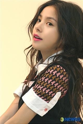 Min Hyo-rin Fotoğrafı