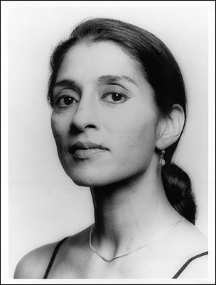 Rajika Puri Fotoğrafı