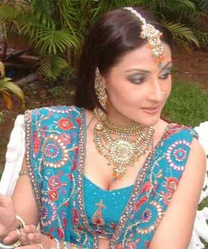 Urvashi Dholakia Fotoğrafları 5