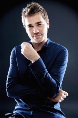 Engin Altan Düzyatan Fotoğrafı