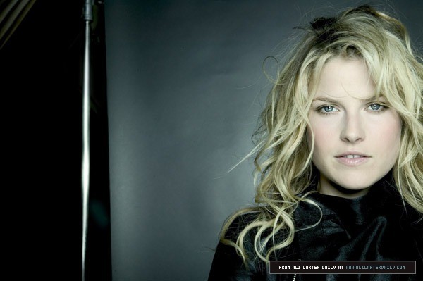 Ali Larter Fotoğrafları 14