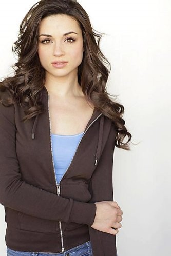 Crystal Reed Fotoğrafları 12