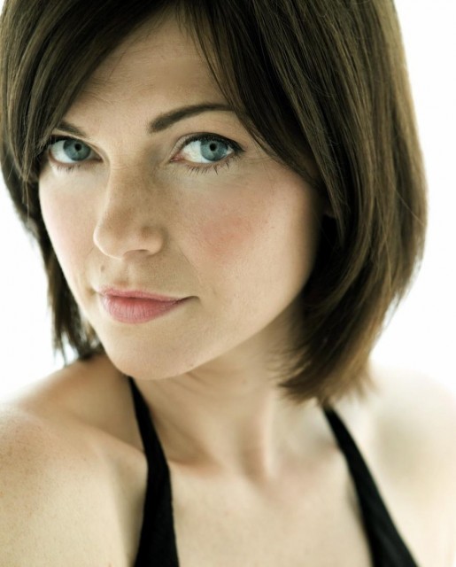 Nicole De Boer Fotoğrafları 7