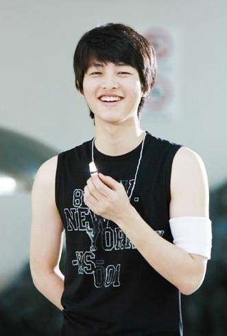 Song Joong-ki Fotoğrafları 16