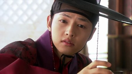 Song Joong-ki fotoğrafı