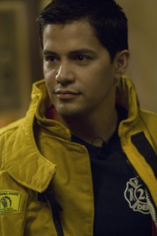 Jay Hernandez Fotoğrafı