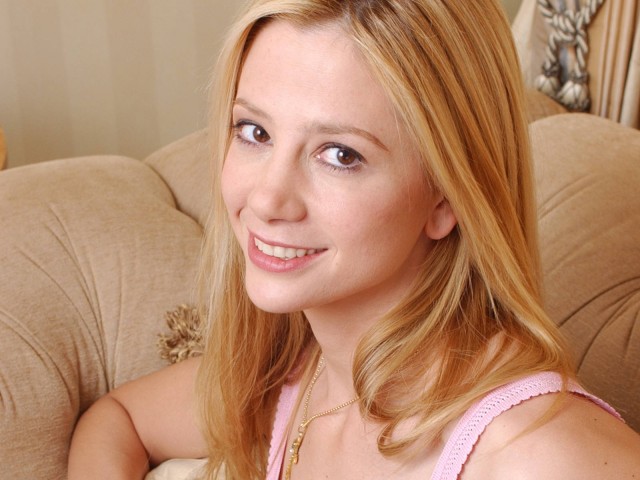 Mira Sorvino Fotoğrafları 3