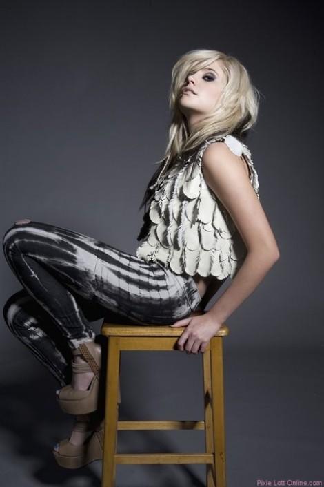 Pixie Lott Fotoğrafı