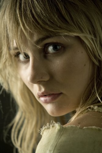 Clare Bowen Fotoğrafları 6