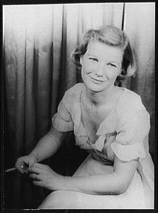 Barbara Bel Geddes Fotoğrafları 1