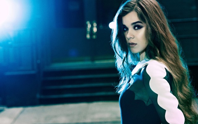 Hailee Steinfeld Fotoğrafları 139