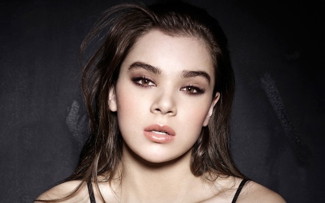 Hailee Steinfeld Fotoğrafları 142