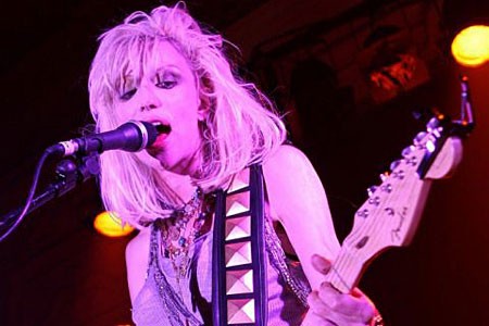 Courtney Love Fotoğrafları 49