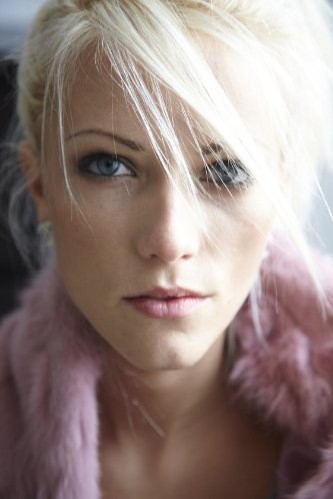 Anna Cyzon Fotoğrafı