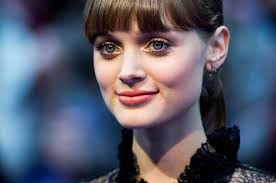 Bella Heathcote Fotoğrafları 92