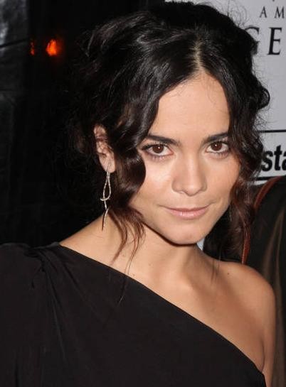 Alice Braga Fotoğrafları 11