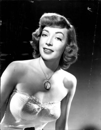 Marie Windsor Fotoğrafları 16