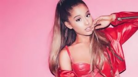 Ariana Grande Fotoğrafı