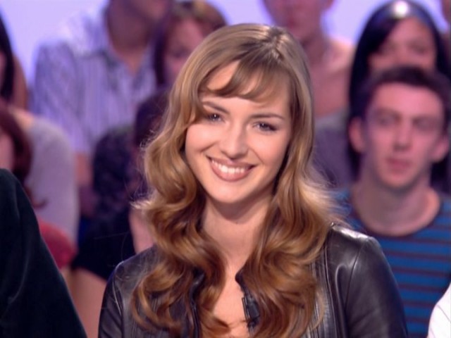 Louise Bourgoin Fotoğrafı
