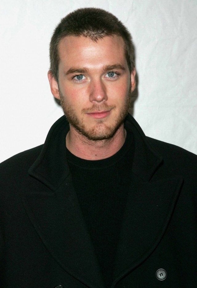 Eric Lively Fotoğrafları 19