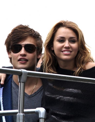 Douglas Booth Fotoğrafları 35