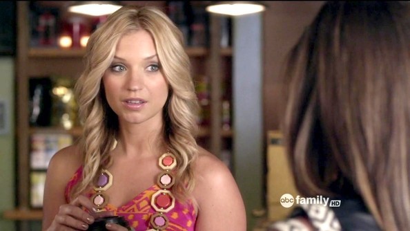 Vanessa Ray Fotoğrafı