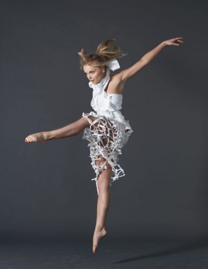 Izabella Miko Fotoğrafı