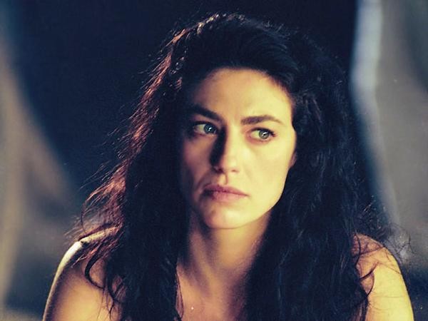 Claudia Black Fotoğrafları 3