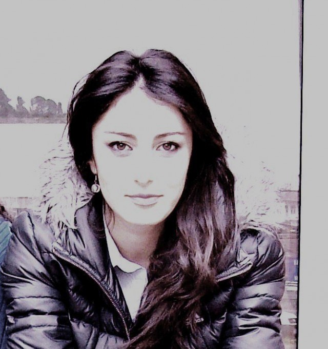 Merve Oflaz Fotoğrafı