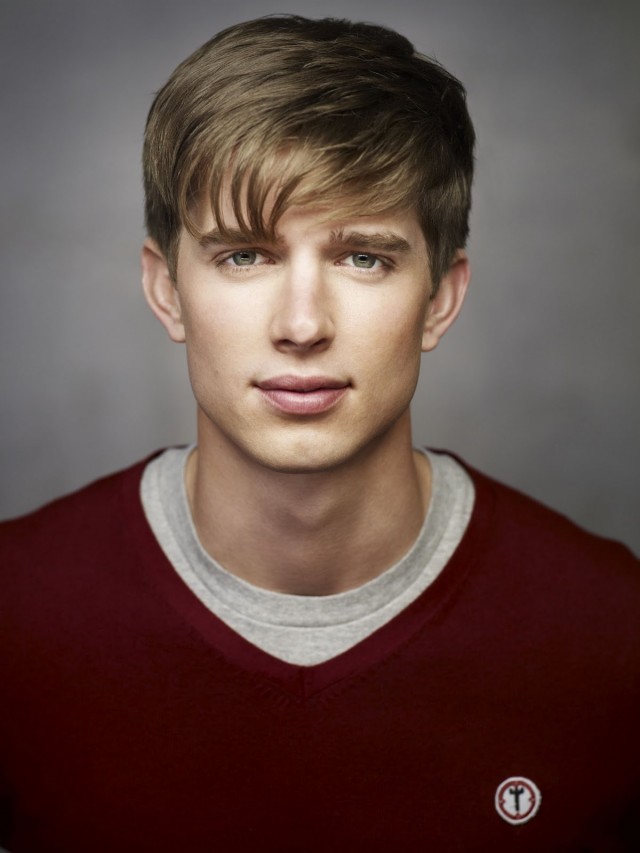 Drew Van Acker Fotoğrafı