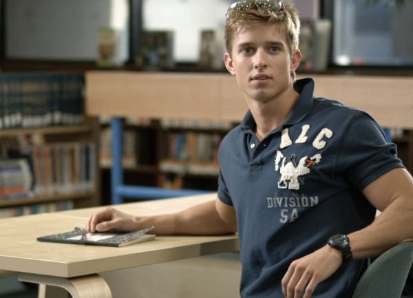 Drew Van Acker Fotoğrafı