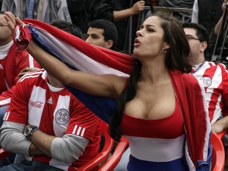 Larissa Riquelme Fotoğrafı