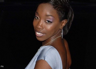 Estelle Fotoğrafı